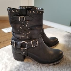 Frye verna studded moto ankle boots
